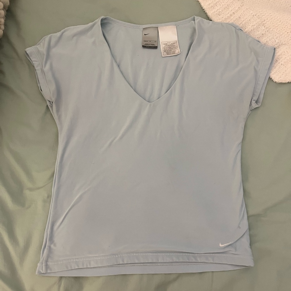 Nike fitted workout tee